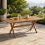 Table de salle à manger carrée moderne en teck de 152 cm (60 po), en bois d'acacia. Fabriquée en bois dur durable et naturellement résistant aux intempéries, elle est idéale pour une terrasse, un jardin ou un coin repas extérieur.