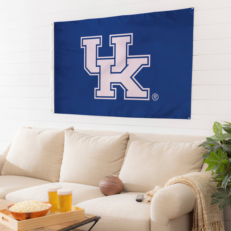 Drapeau à face unique de l'Université du Kentucky avec 2 œillets, taille de domaine 3 pi x 5 pi