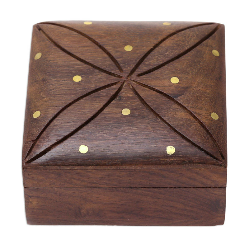 Boîte décorative en bois de symétrie raffinée Sidell