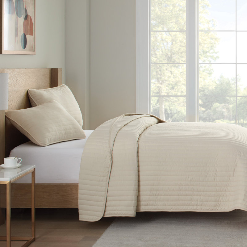 Host & Home Soft Brushed Lightweight Microfiber Quilt Set, Queen Quilt + 2 Shams, Tan