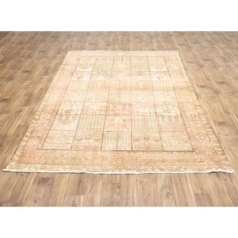 Hand Knotted Wool Floral Rug