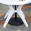 Table de patio ronde en plastique 36,25 po avec trou pour parasol, table de bistro d'extérieur Dia, pour bar, jardin, cour, bord de piscine, cour, blanc