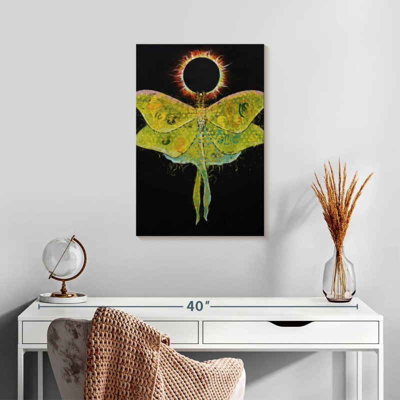 Luna Moth Eclipse, H 24 po x l 16 po