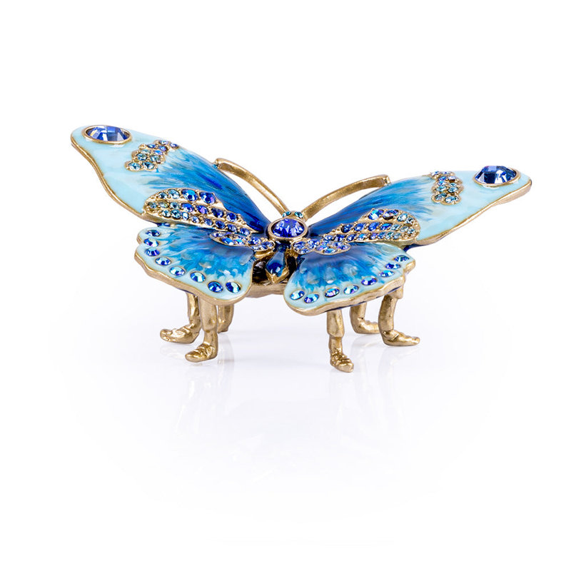 «Madam Small Buttefly», objet