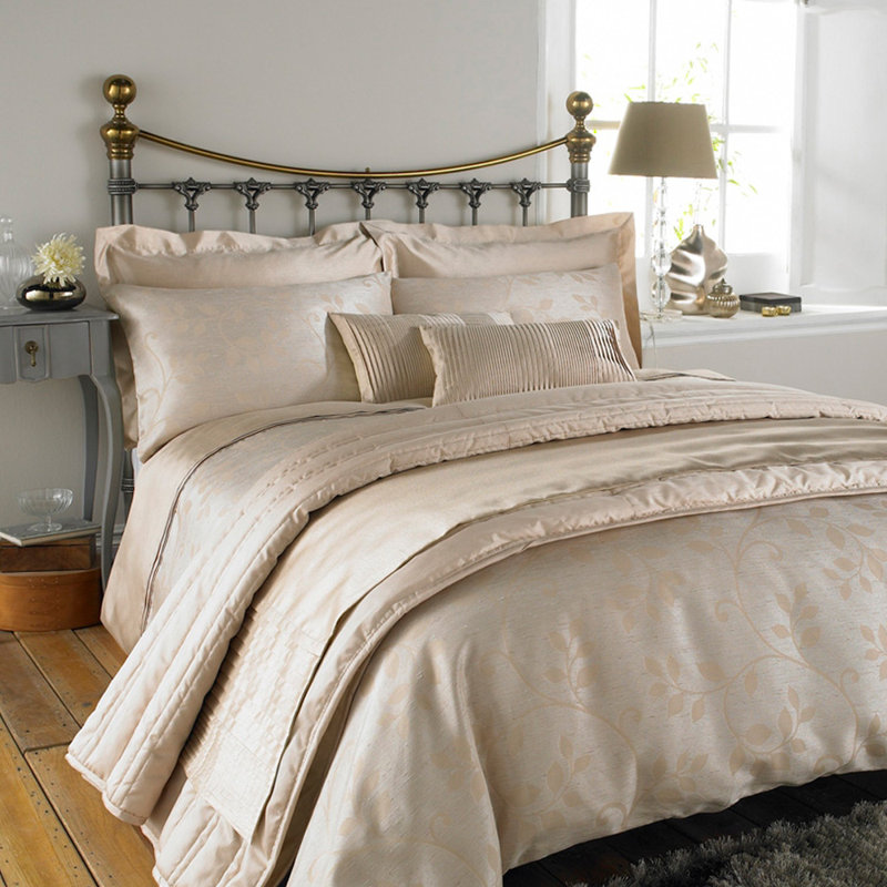 Mark Microfiber Pillow Case