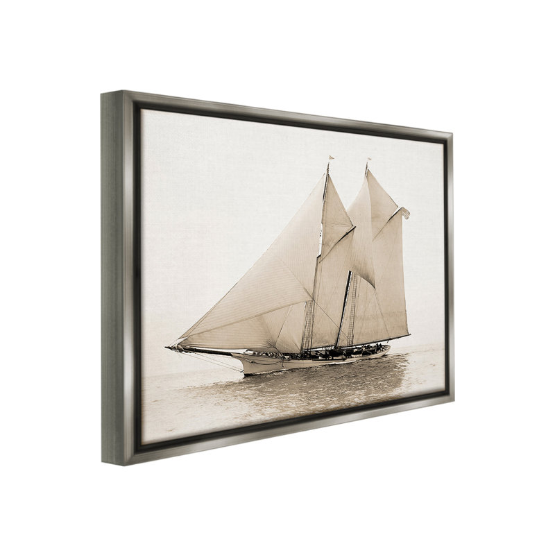 "Vintage Yacht à voile" par Graffitee Studios sur toile, Cadre flottant gris lustré, H 25 po x l 31 po