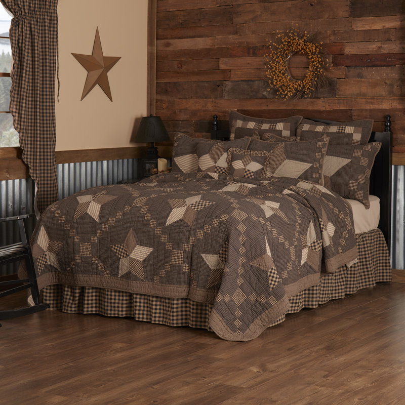 Farmhouse Star King Black Cotton Reversible Quilt Set