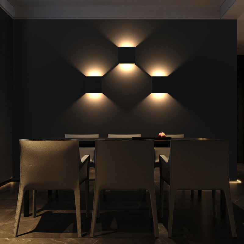Matthea Up & Downlight