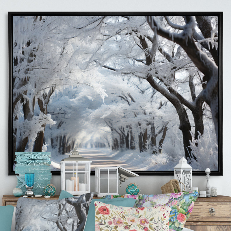 Winter Frosty Forest I, reproduction d'art sur toile, H 30 po x l 40 po x P 1,5 po, Cadre flottant noir
