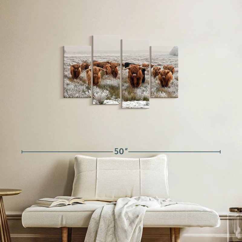 Winter Highland Cows, H 22 po x l 36 po
