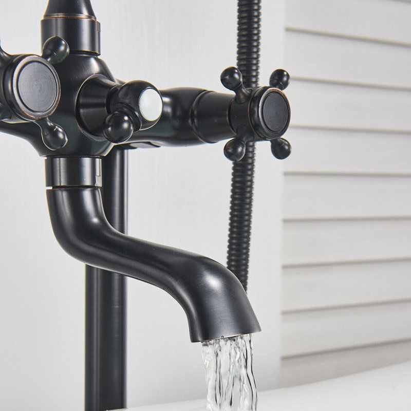 Robinet de baignoire à fixation au sol