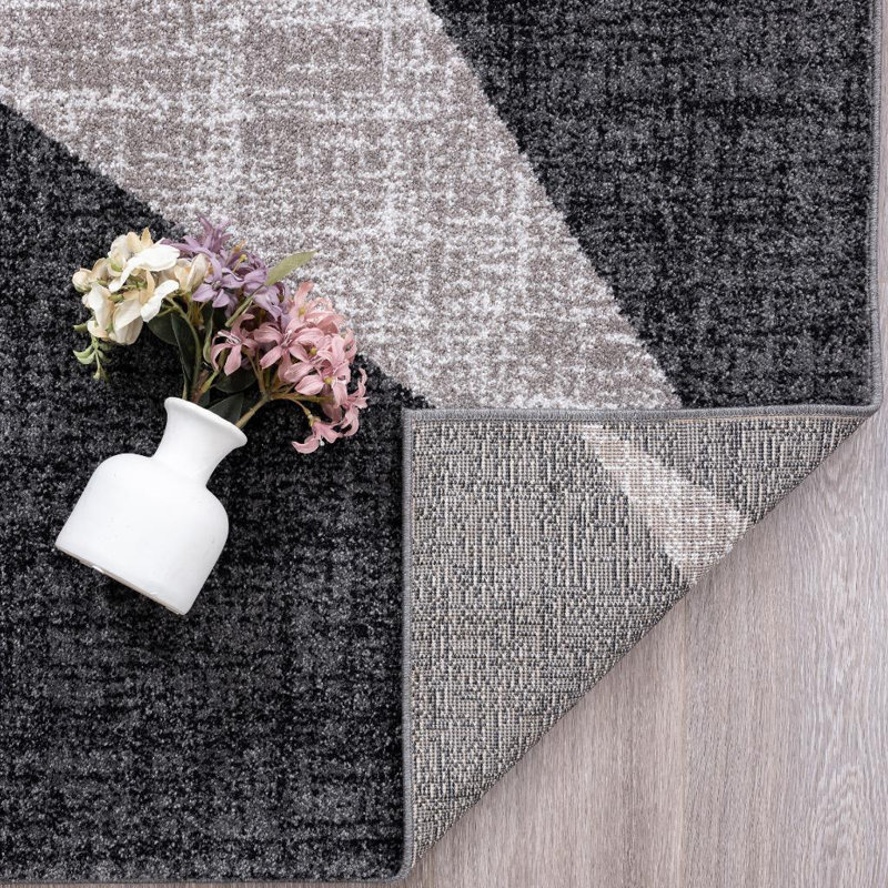 Davita Geometric Indoor Rug
