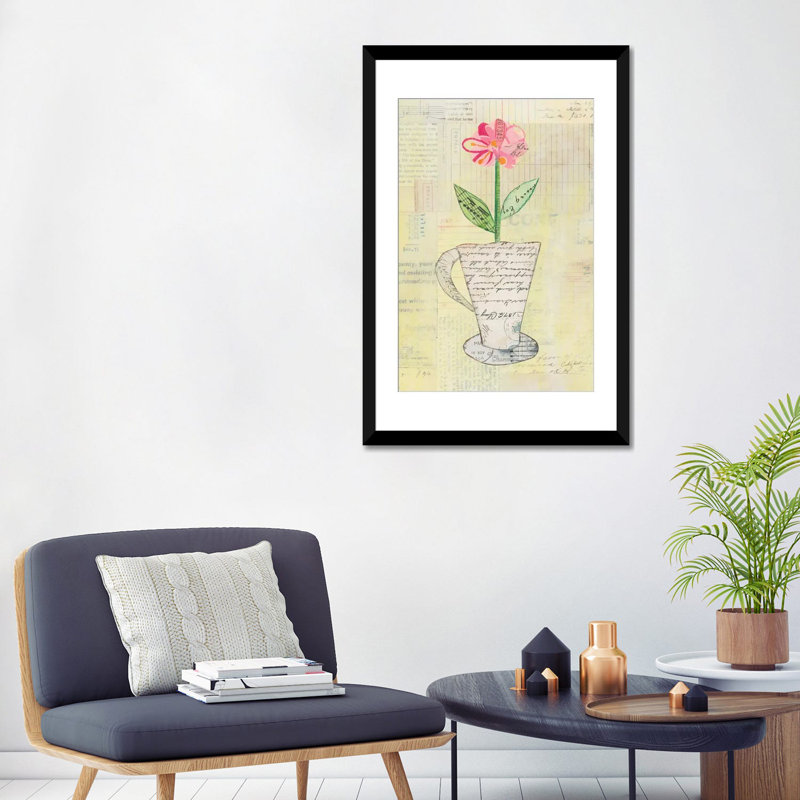 «Teacup Floral II», impression sur toile, H 32 po x l 24 po x P 1 po, Papier beaux-arts encadré noir, Blanc