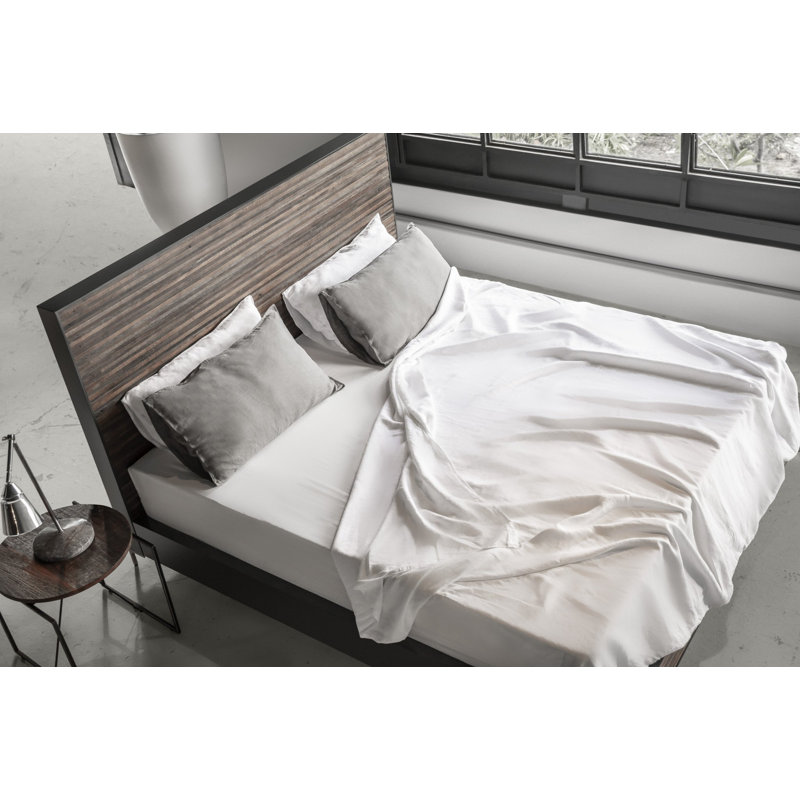 Zuma Bed, Queen