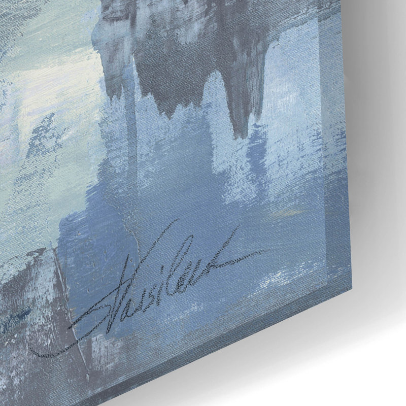 «In The Clouds Indigo and Gray» par Silvia Vassileva, art mural en verre acrylique, H 16 po x l 24 po x P 0,12 po