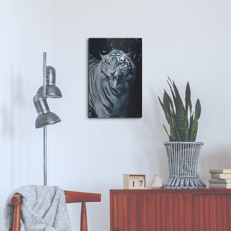 «White Tiger 2» par Gordon Semmens, H 24 po x l 16 po