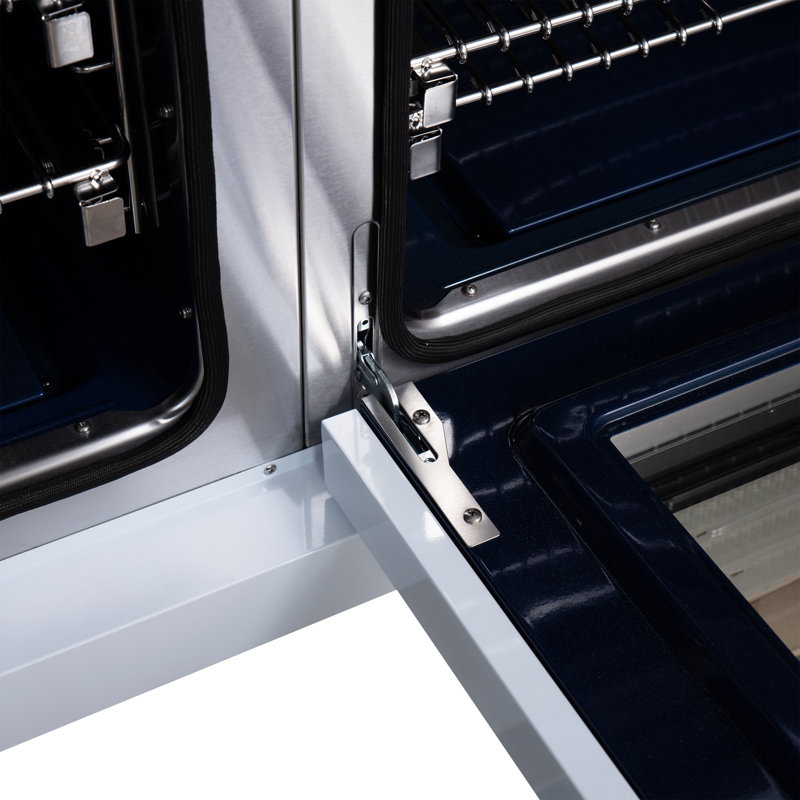 Capriasca 48 French Door Gas Range, White