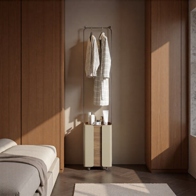 Portemanteau Wood