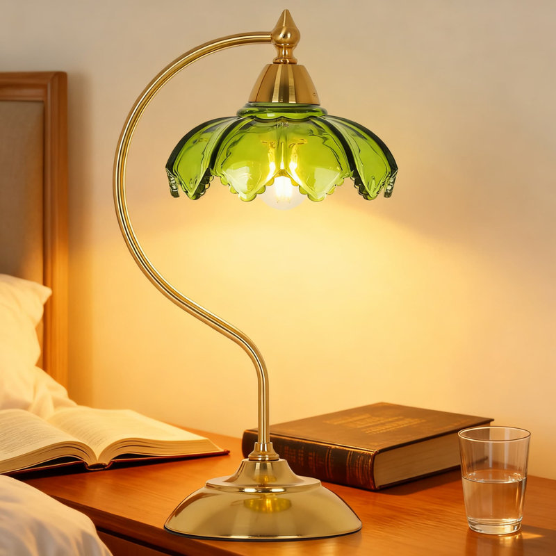 Lampe de table vintage rétro en verre vert avec base en métal doré, conception à col-de-cygne réglable pour la chambre à coucher, le salon, le bureau personnel et le bureau