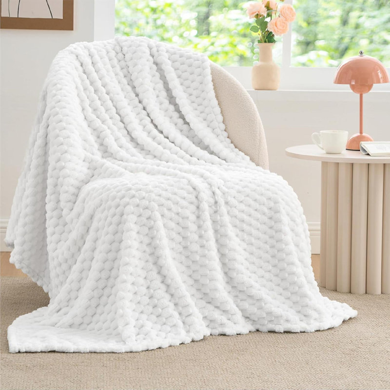 Jeté en molleton pour canapé et lit - couverture blanche décorative en jacquard 3D, couverture douce et douillette, douce et confortable, toutes saisons, 50 x 60 pouces