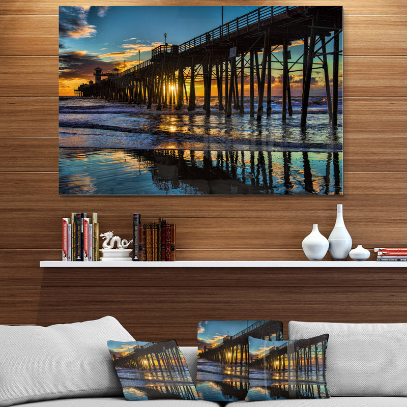 Oceanside Pier at Evening - Reproduction de photo de paysage, Métal métal, 34" H x 44" W x 1.5" D