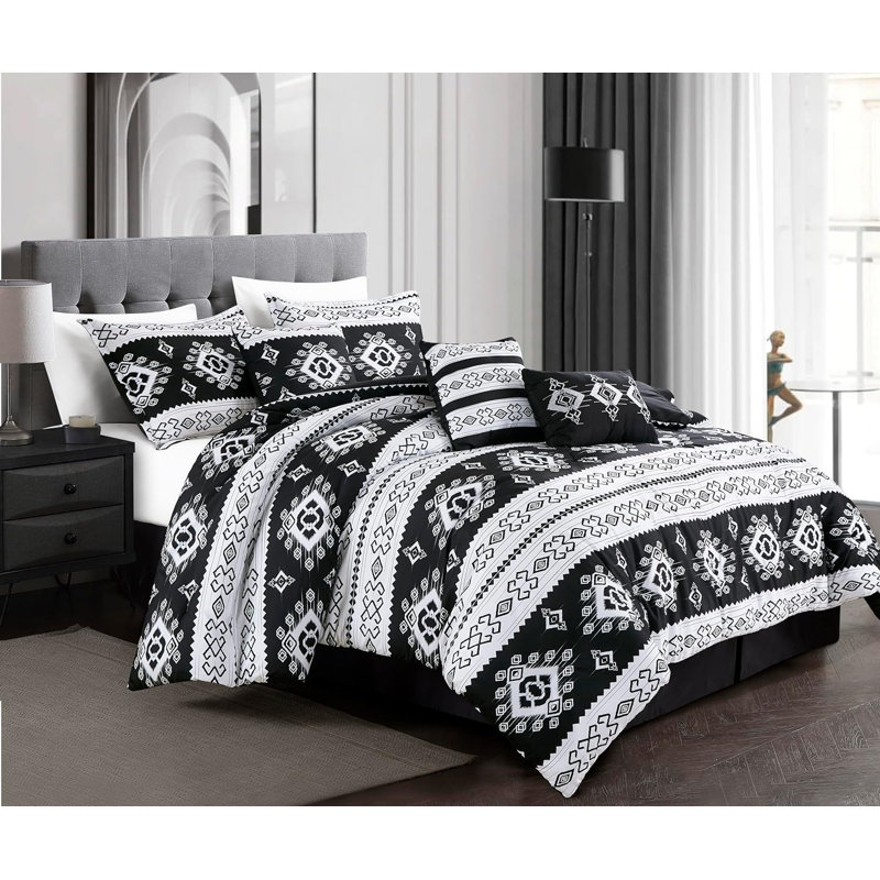 Standard Geometric Shapes Comforter, King Comforter + 6 Additional Pieces 