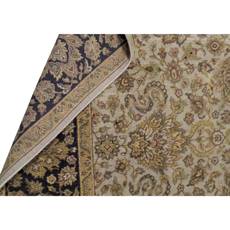 Wool Oriental Area Rug in Gray