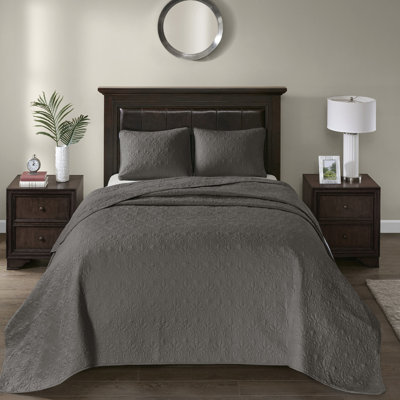 Reversible Bedspread In Dark Grey - With Intriguing Design Pre-washed Cotton Filling For A Comfortable Rest Oversized To Cover Mattress Perfectly Includes And 2 Shams Easy Clean Care For