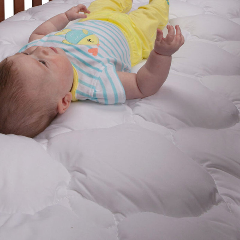 Protège-matelas extra moelleux pour lit de tout-petit Jacquez, Rembourrage en bambou