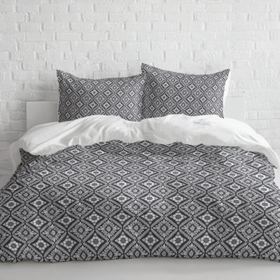 Talia Small 3- Piece Decorative Lightweight Comforter Set