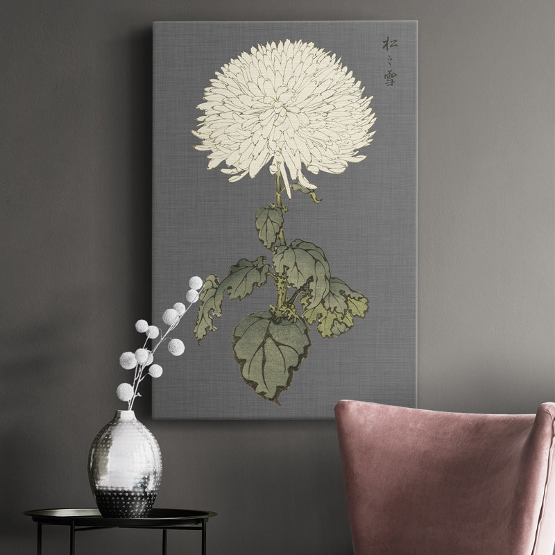«Dramatic Ivory Mums I», impression sur toile tendue, H 27 po x l 16 po x P 1,5 po