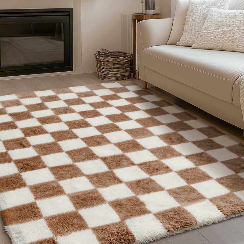 Celi Modern Checkered Shag Area Rug With Non-Slip Backing, Rectangle 5' x 8', Light Brown