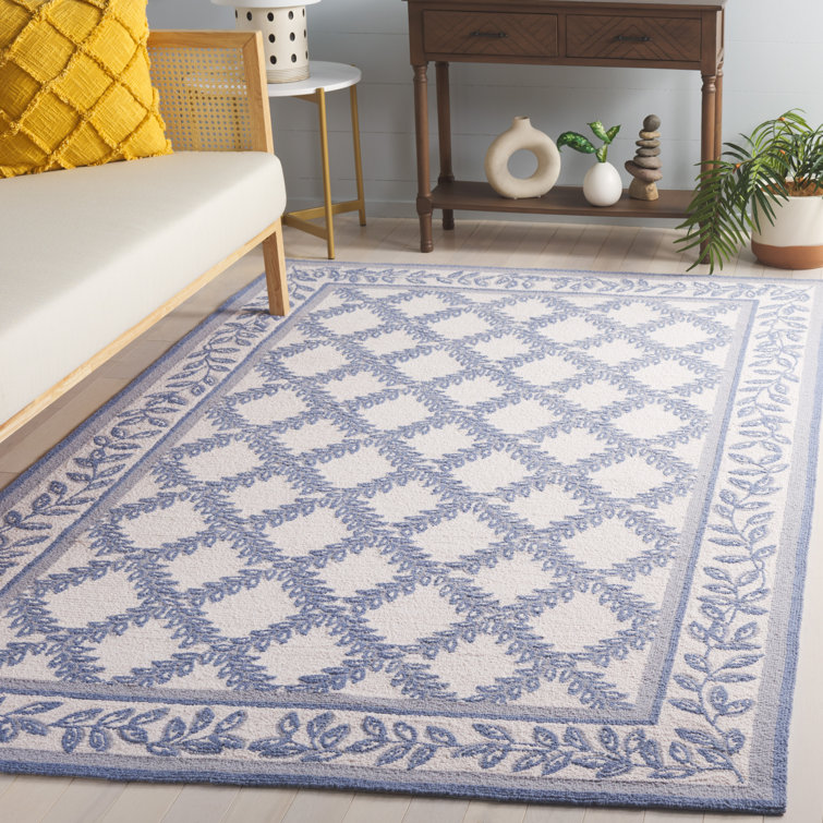 Roseta Hand Hooked Wool Pile Geometric Rug