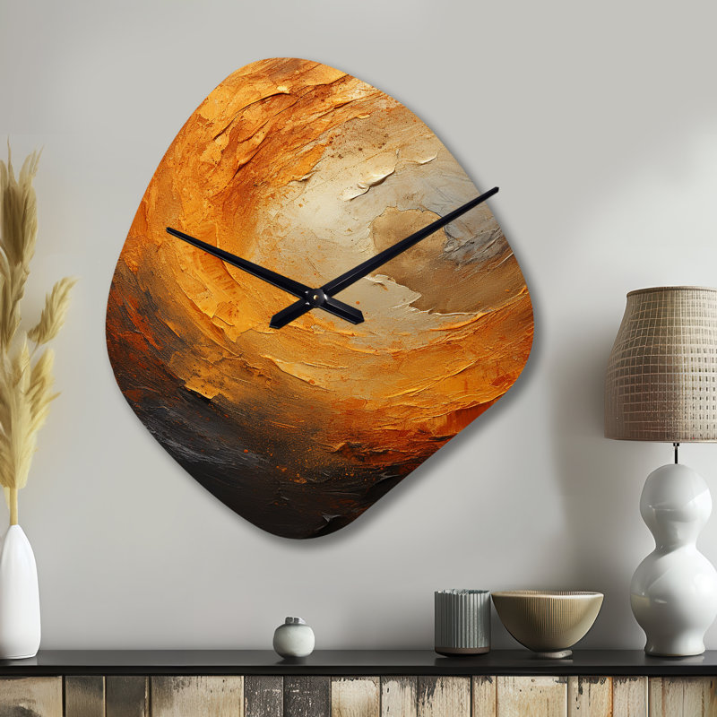 Or, orange, désert, mirage, spirale I - spirales abstraites, forme unique en métal, horloge murale asymétrique moderne, Grand