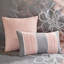 Édredon très grand en coton gris / mauve taupe, avec jupe de lit et 3 coussins décoratifs, taies décoratives imprimées-128135188-128135189
