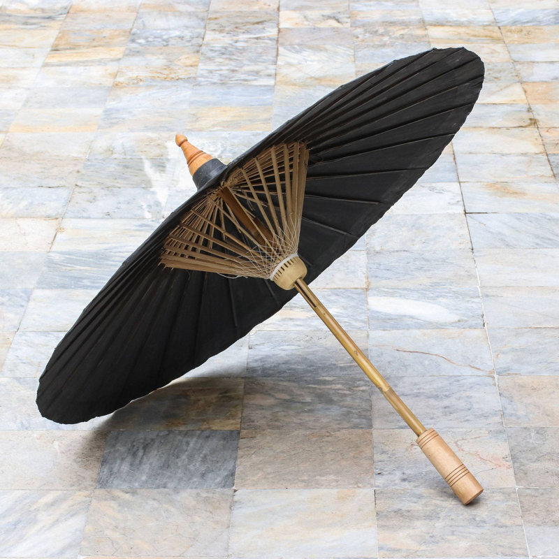 Sculpture parasole en coton et bambou Iconium