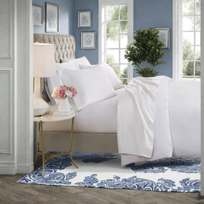 Cooling Queen Sheets & Pillowcases, Cotton Blend 4 Piece Set, White