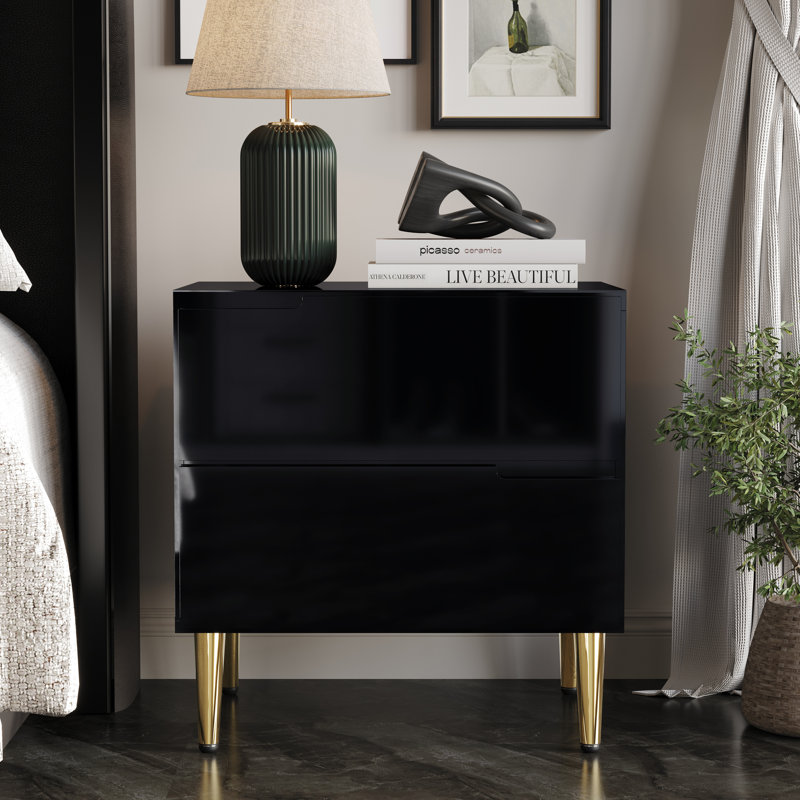 Table de chevet en noir, Noir
