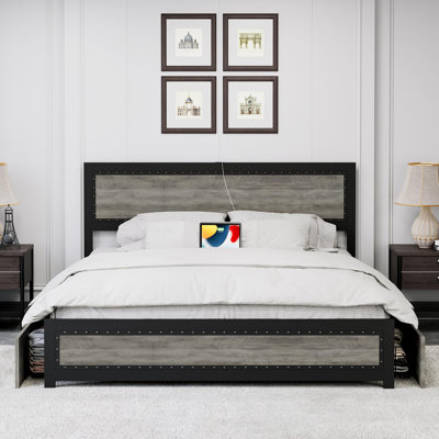 Structure de lit avec 4 tiroirs de rangement et station de charge, structure de lit plateforme avec tête de lit, support de lattes en métal robuste, aucun sommier nécessaire pour la chambre à coucher