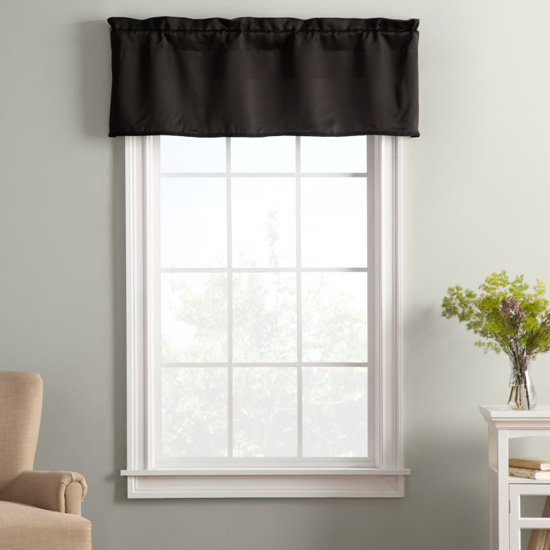 Cantonnière à passe-tringle Wayfair Basics®, Noir