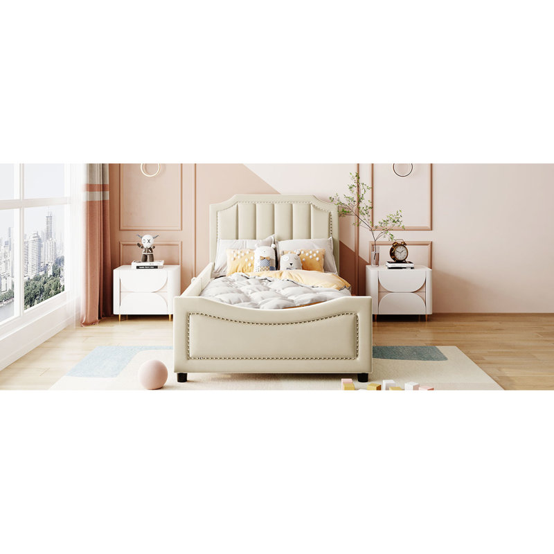 Beige Twin Daybed With Appealing Classic Stripe Headboard - Hardware For Stability In Pleasant Construction A Long-Term And Stylish Bedroom