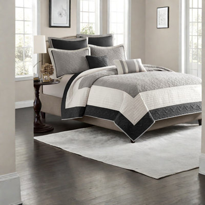 Luxurious King/cal King Bedding Sets, Cotton Quilt With Reversible Design For Home Comfort