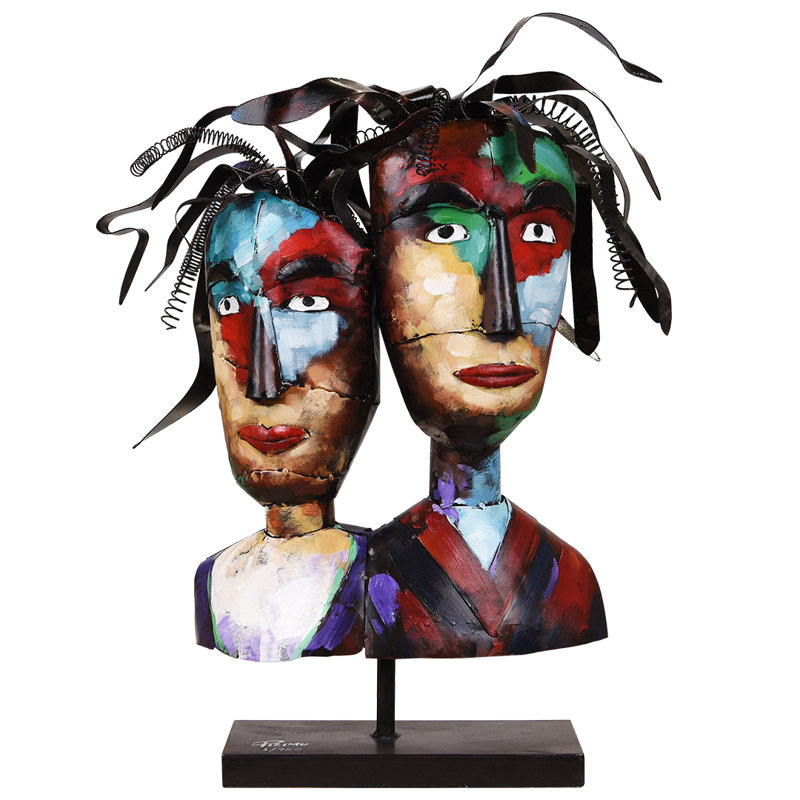 Homme People Figurines & Sculptures