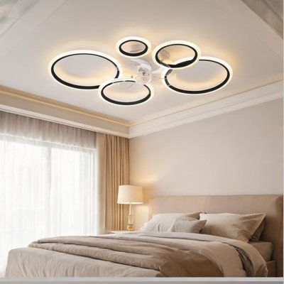 Ventilateur de plafond encastré moderne de couleur noire avec lumière, 39 pouces, idéal pour les salons et les chambres à coucher, avec télécommande et contrôle de gradation de l'application