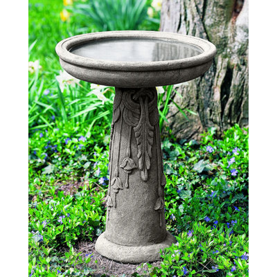 Flores Concrete Pedestal Birdbath