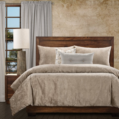 Nile Bronze Polyester Baffle Box Stitch Animal Print Duvet Cover & Insert