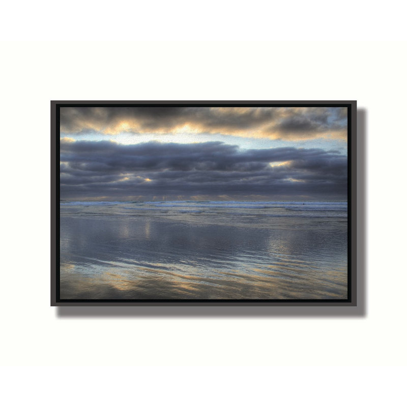 Scripps Pier La Jolla par Kelly Wade. Toile giclée sur toile tendue avec cadre flottant, H 30,5 po x l 45,5 po, Noir