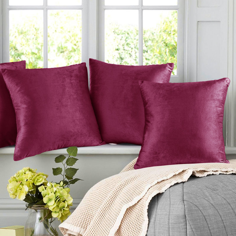 Housse de coussin en velours , H 22 po x l 22 po, Magenta