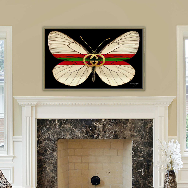 «Gucci Butterfly (Horizontal)» par By Jodi - impression, H 31,5 po x l 51,5 po, Reproduction avec cadre flottant, Champagne