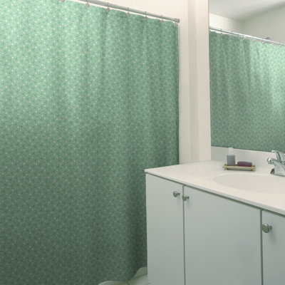Rideau simple en treillis hexagonal classique